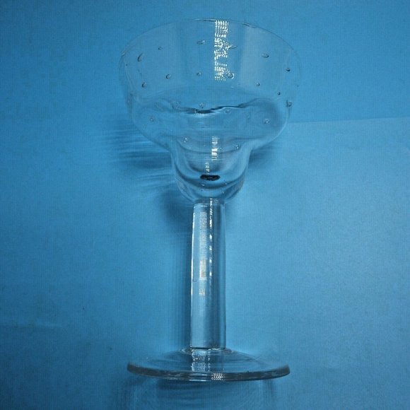 Bullicante Margarita Glass Clear Stemmed Controlled Bubbles Margaritaville 10 oz - Picture 4 of 5